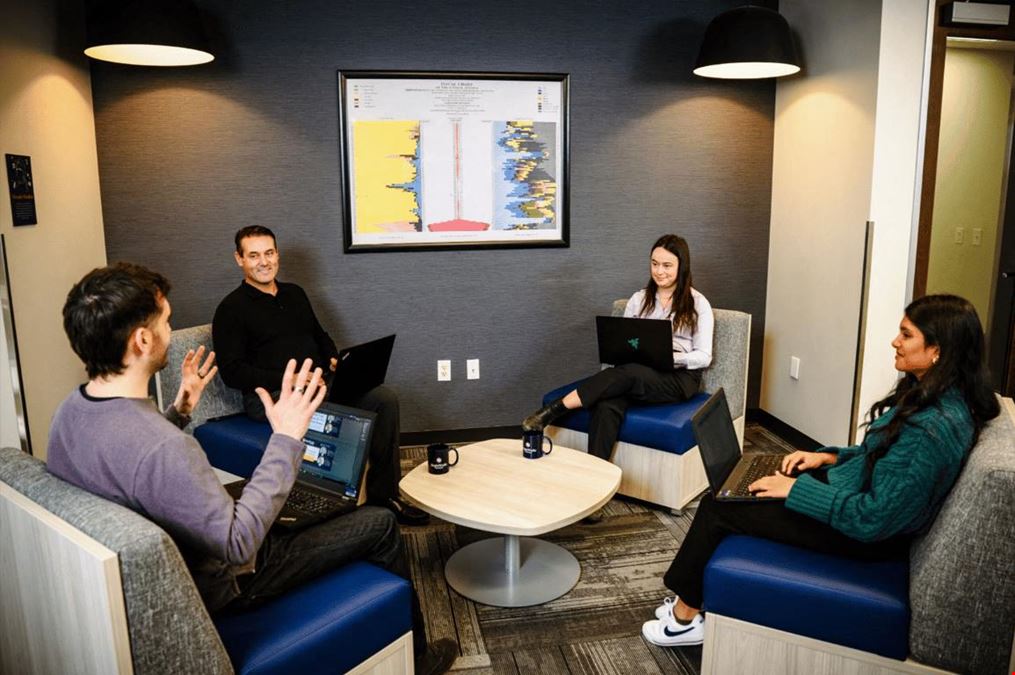 BrightWorks Coworking - 777