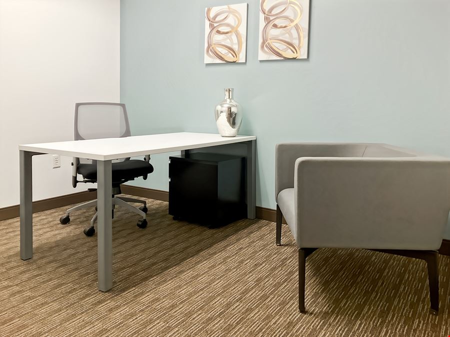 Regus - Savannah - Bull Street