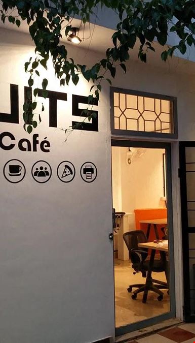 Suits Coworking Spaces - Mansarovar