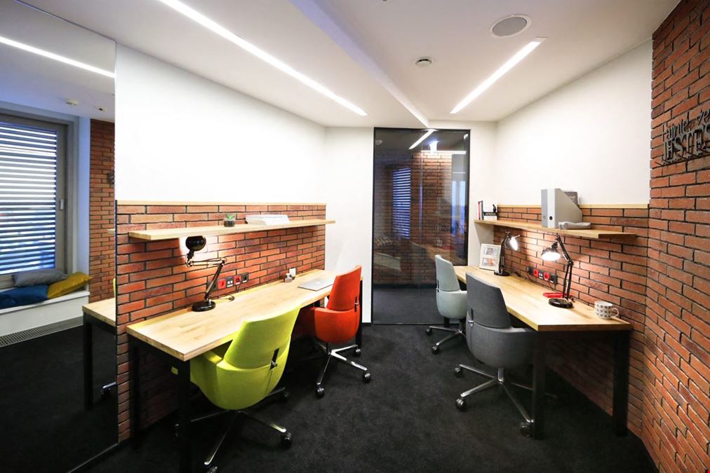 BeIN Offices Zebra Black