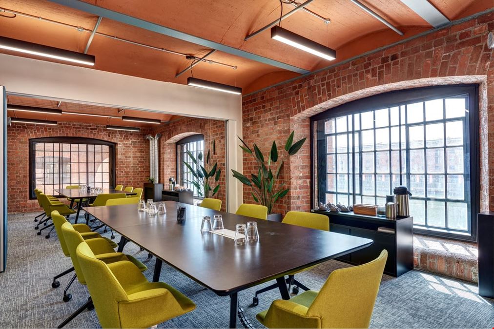 Clockwise - Liverpool