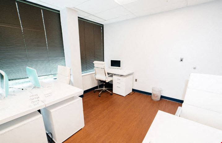 Dedicated Desk