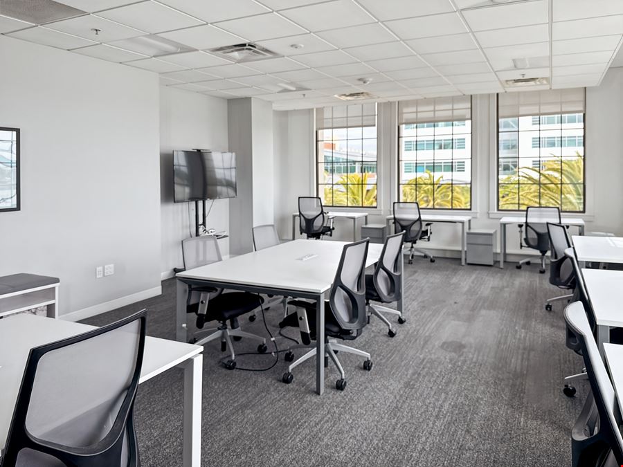 CA, Oakland - Spaces Jack London Square