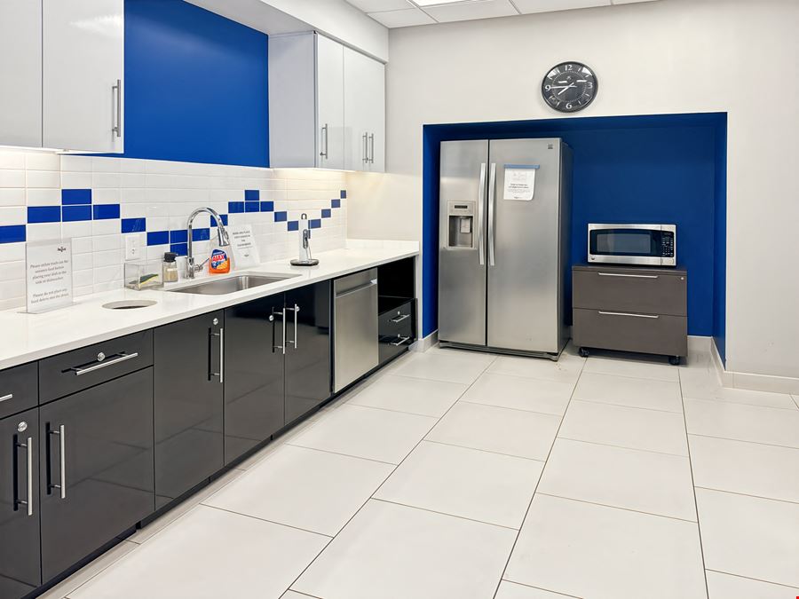Regus - National Harbor –
