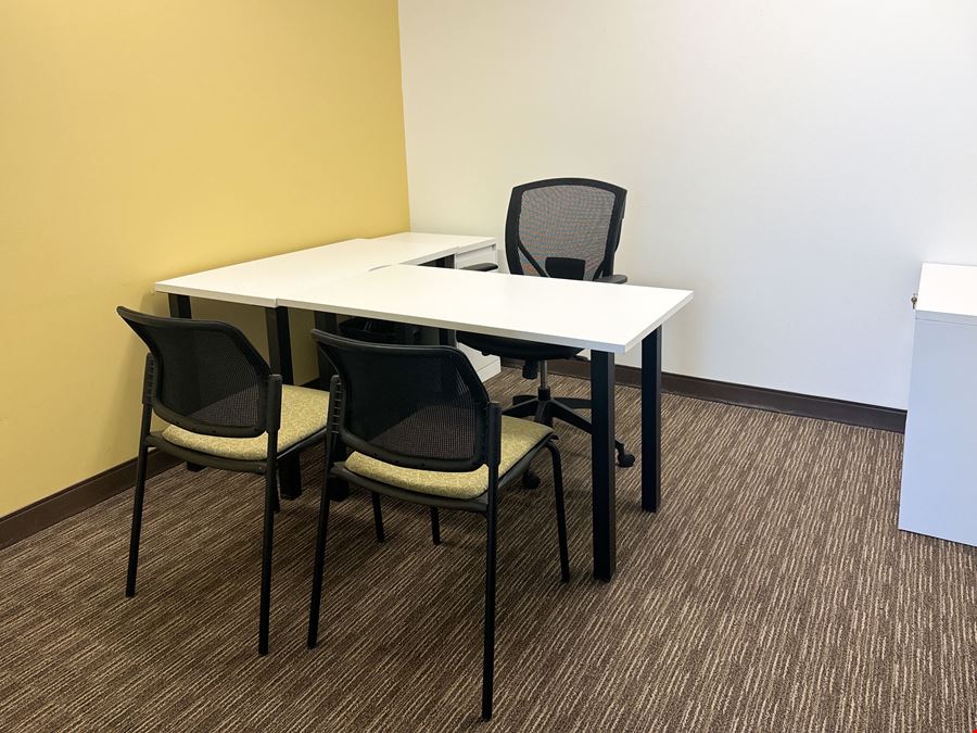 ON, Brampton - Brampton County Court