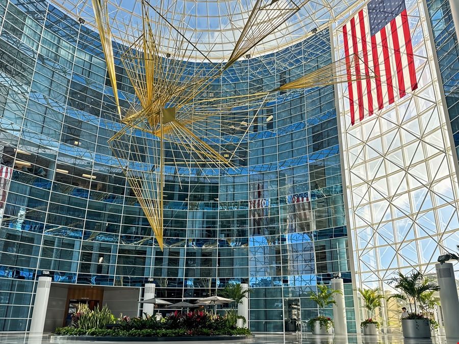 Regus - Hollywood – Presidential Circle