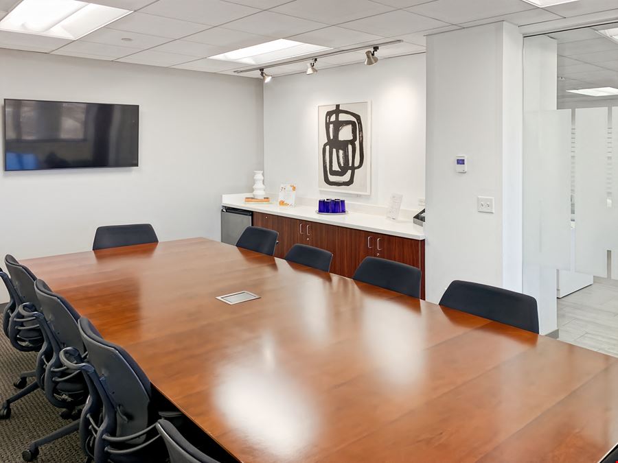 Regus - Centennial - Chester St