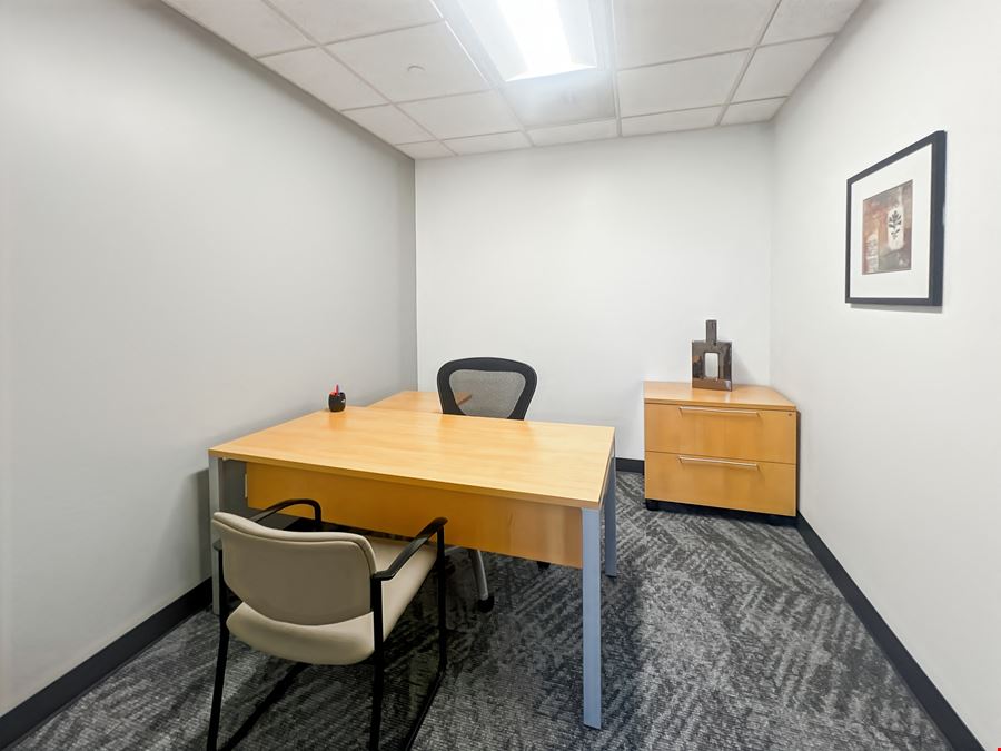 MD, Pikesville - Woodholme Center