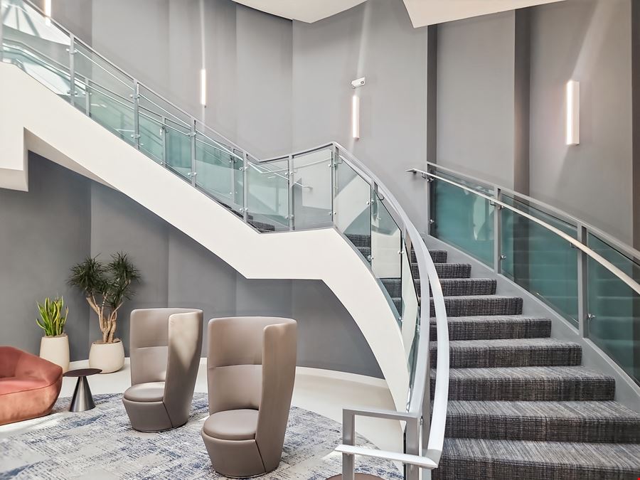 WA, Everett - Airport Rd