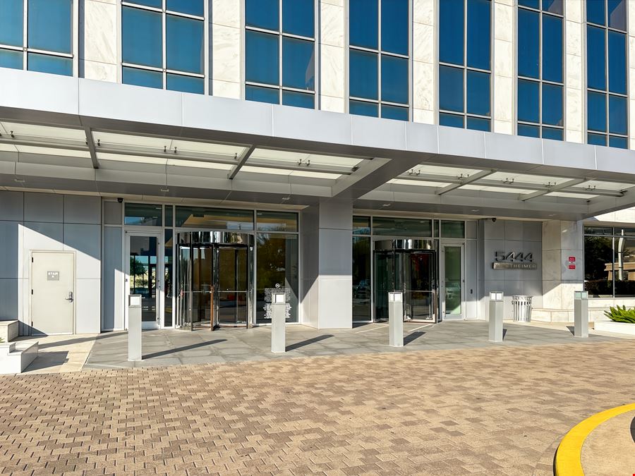 TX, Houston - 5444 Westheimer