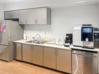 Regus - Tampa - Westshore Int'l Plaza
