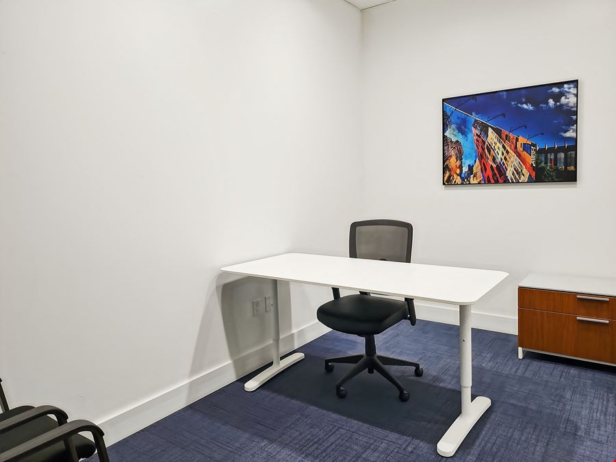 FL, Jacksonville - Dennis St.