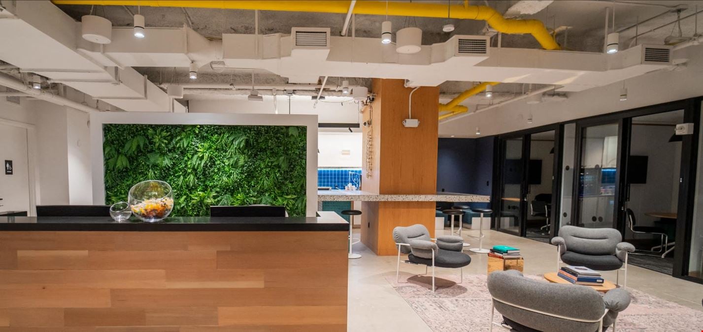 CoCafe Open Desk Coworking