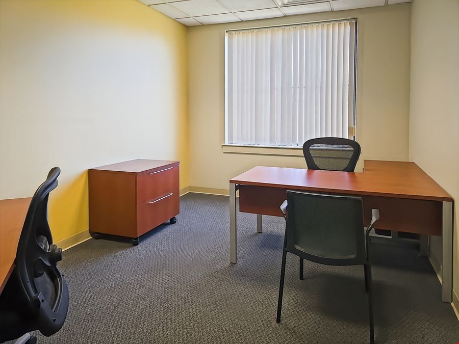 Regus - Knoxville - Cedar Bluff