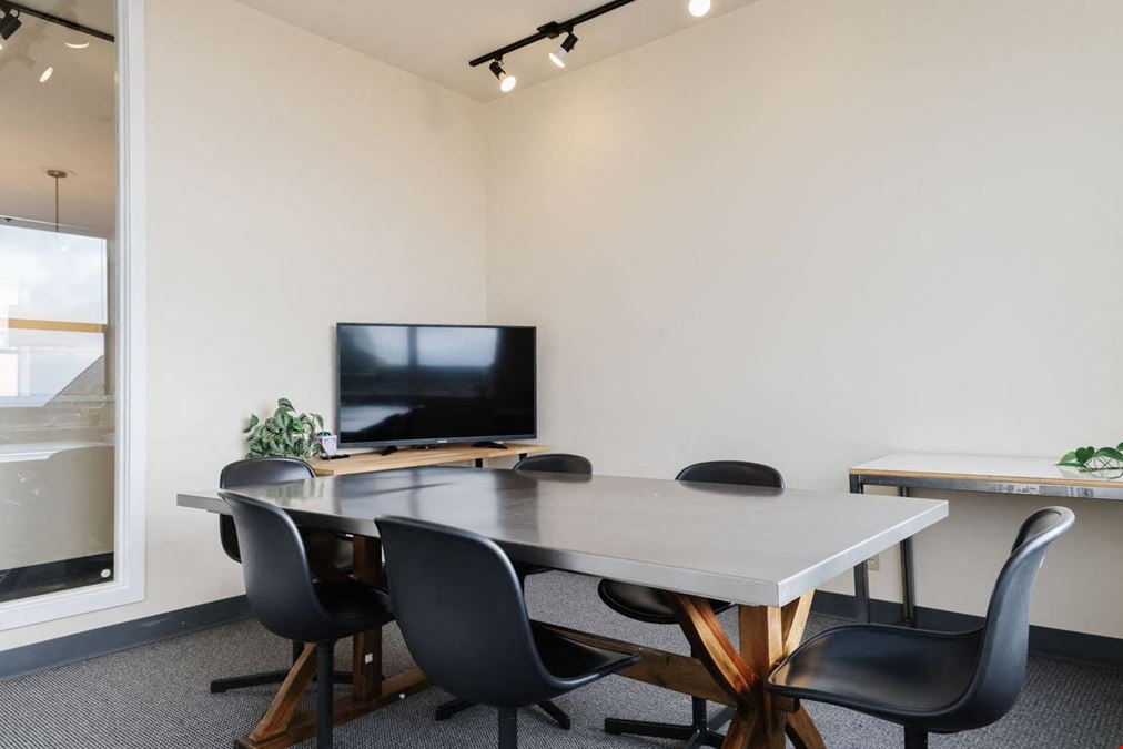 Spruce Suite (302)