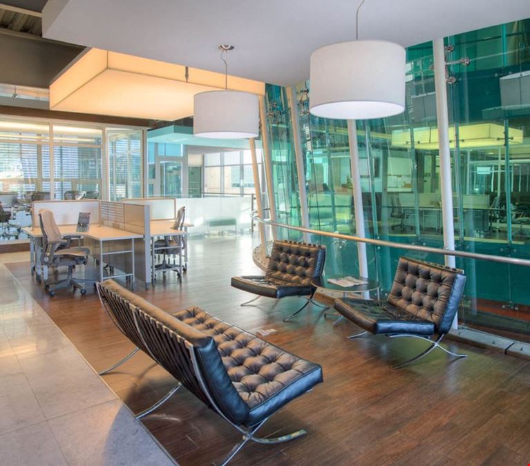 IOS Offices Via Corporativo Tijuana