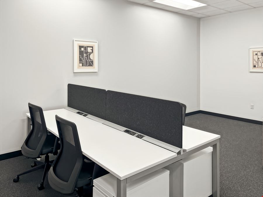 CA, Irvine - Main St