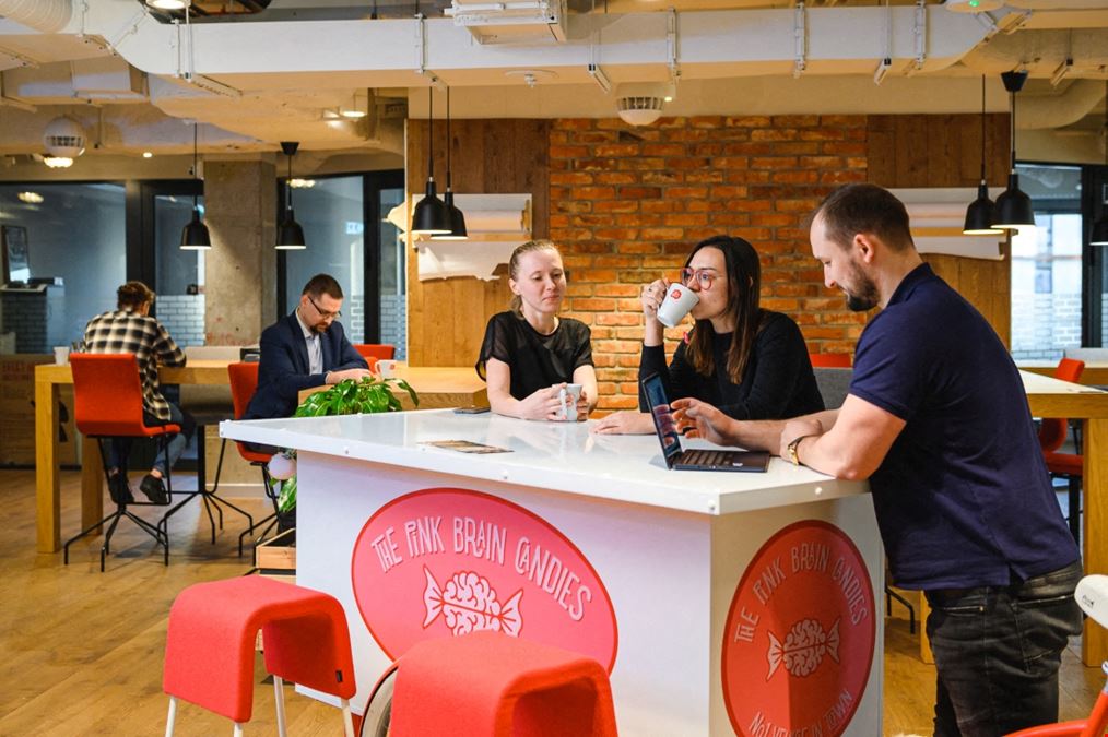 Brain Embassy Konstruktorska