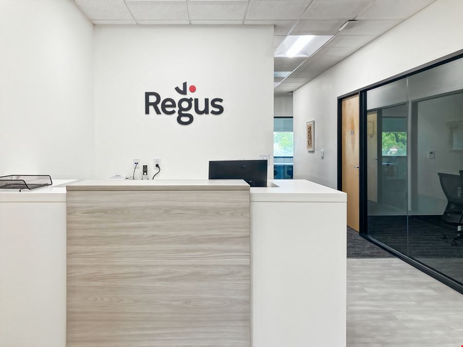 NC, Burlington - S Main St