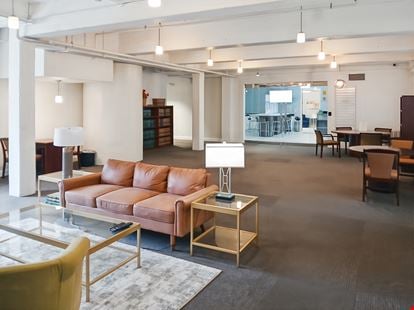 Regus - Jackson East Capitol St