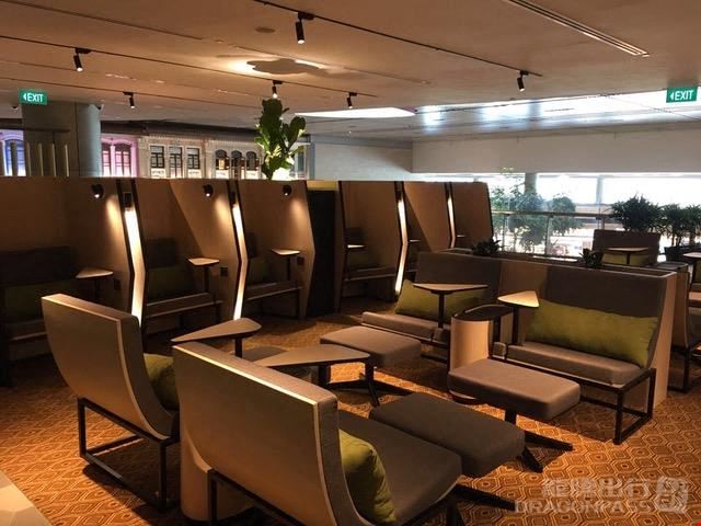 Blossom - Sats & Plaza Pemium Lounge Changi Airport Terminal 4