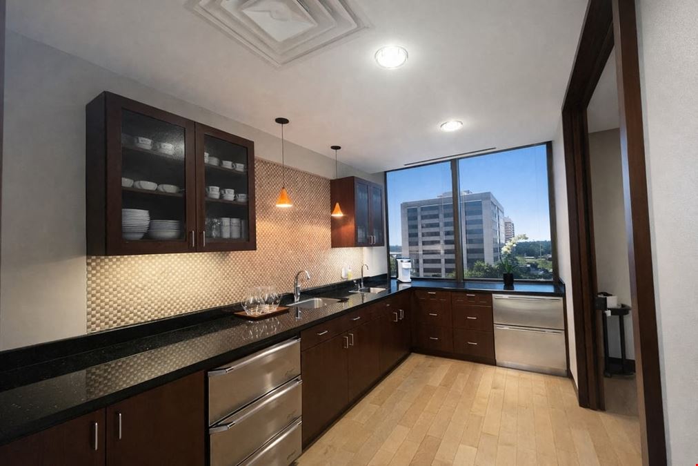 Twinrose Coworking - Midway Centre