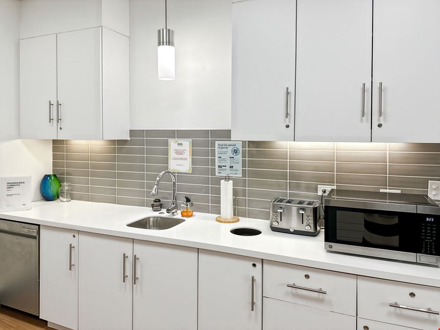 Regus - Kansas City– Leawood – Park Place