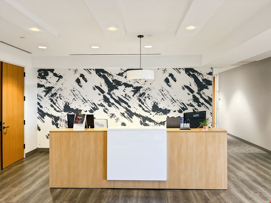 CA, Irvine - Irvine Spectrum Drive