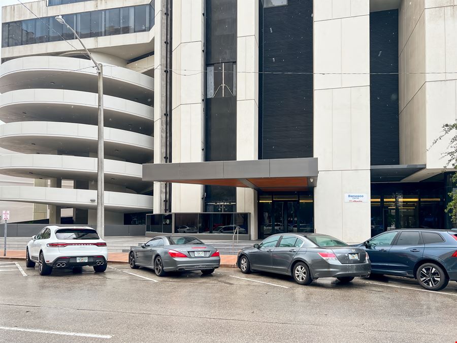 FL, Coral Gables - Alhambra Circle