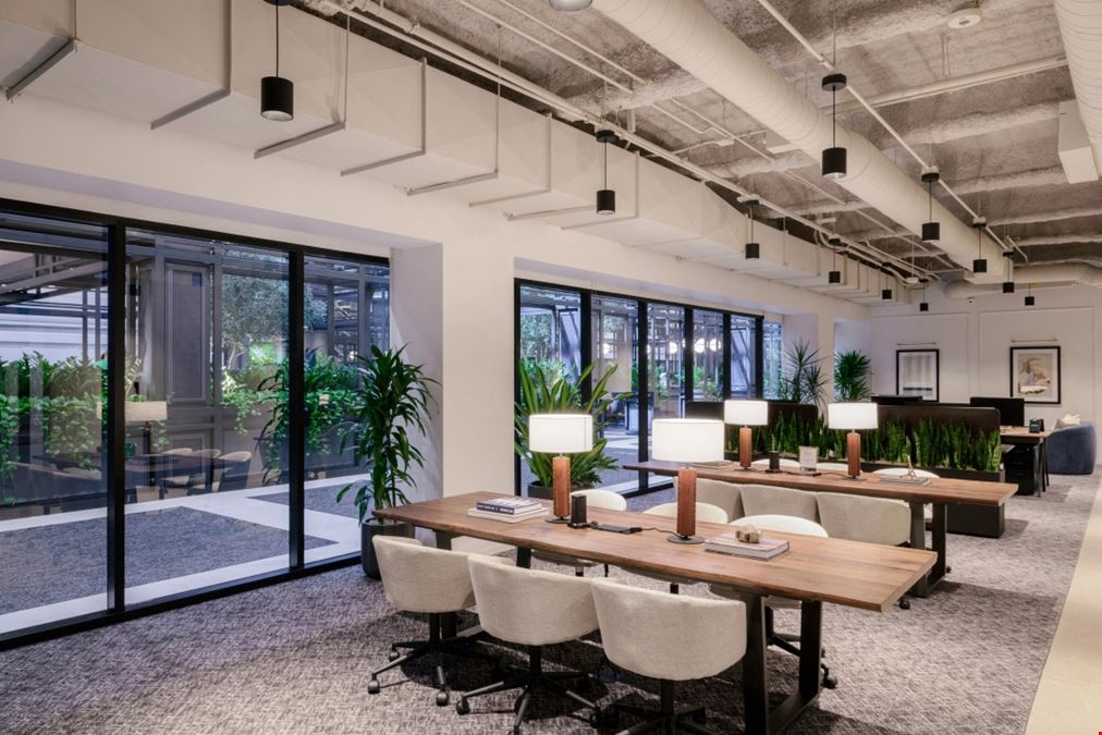 3200 East Camelback Road