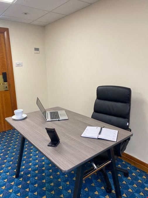 Mercure Cardiff North Hotel