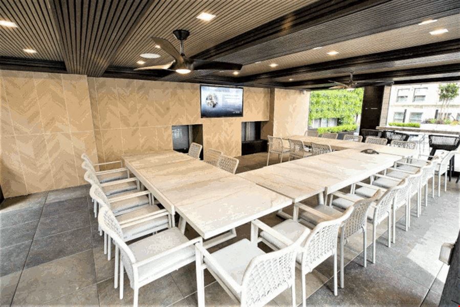 Rooftop Meeting Room