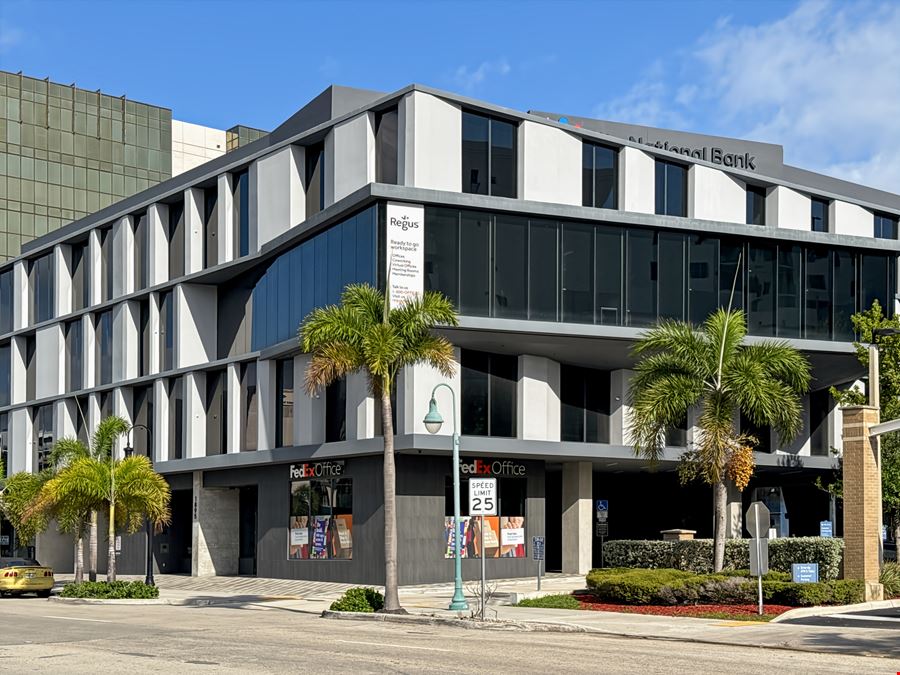 Regus - Hollywood - 1895 Tyler Street