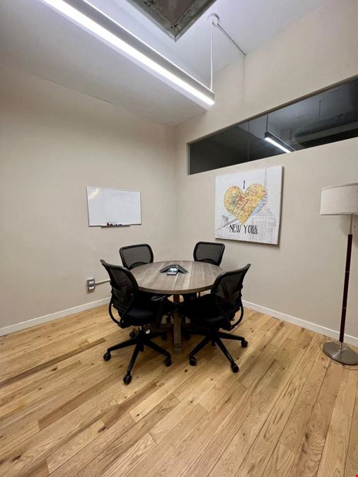 Meeting Room (small)