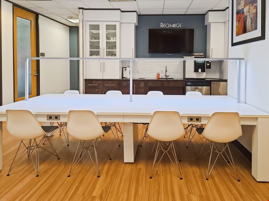 TX, Houston - Gateway I - Airport