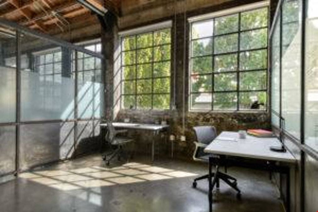 Small Day Office