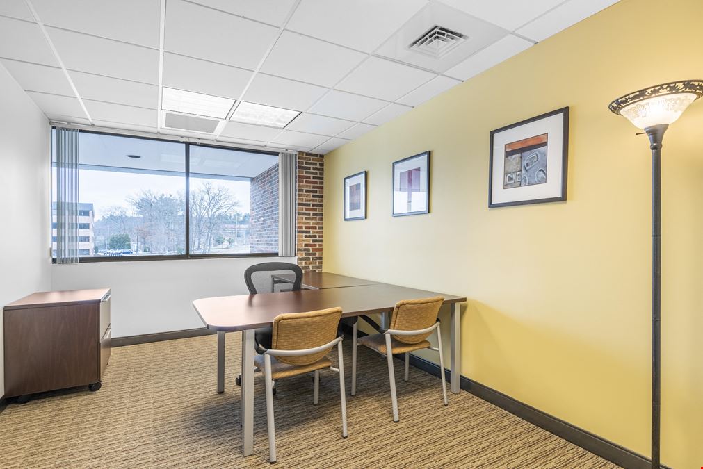 Regus - Nashua – One Tara Boulevard