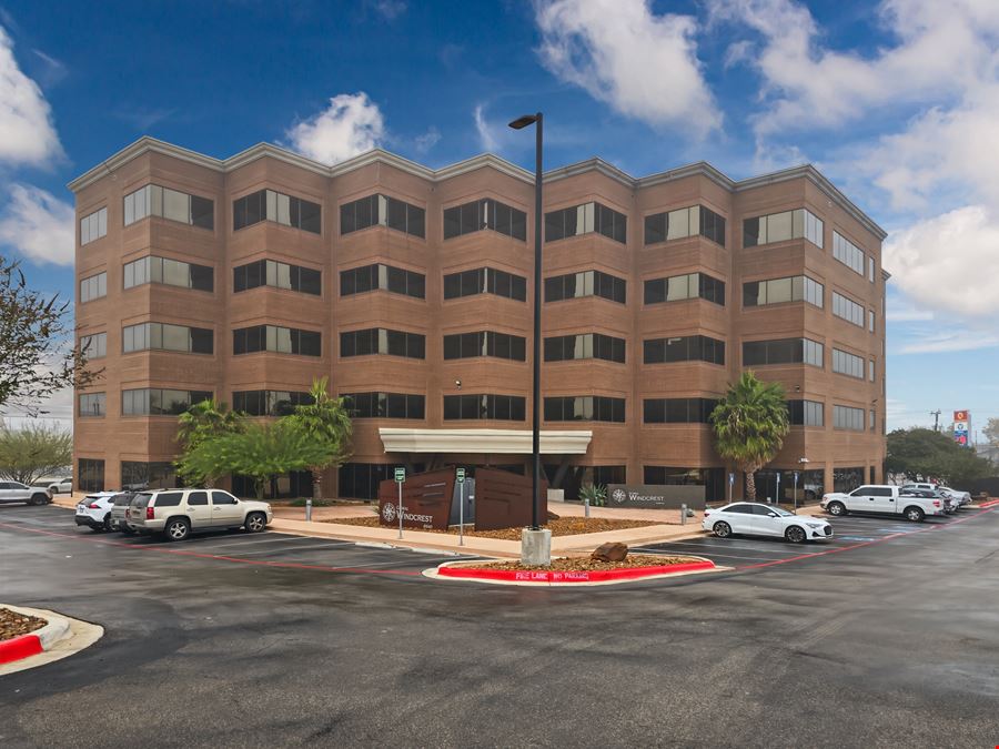 TX, Windcrest - Fourwinds Dr