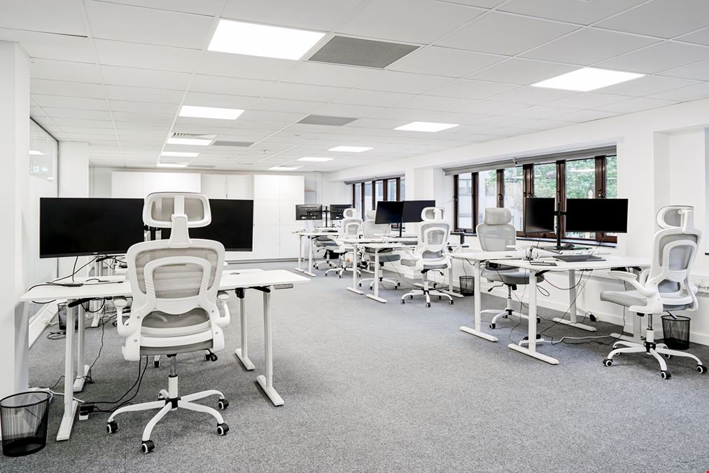 Tunbridge Wells, Pluto House