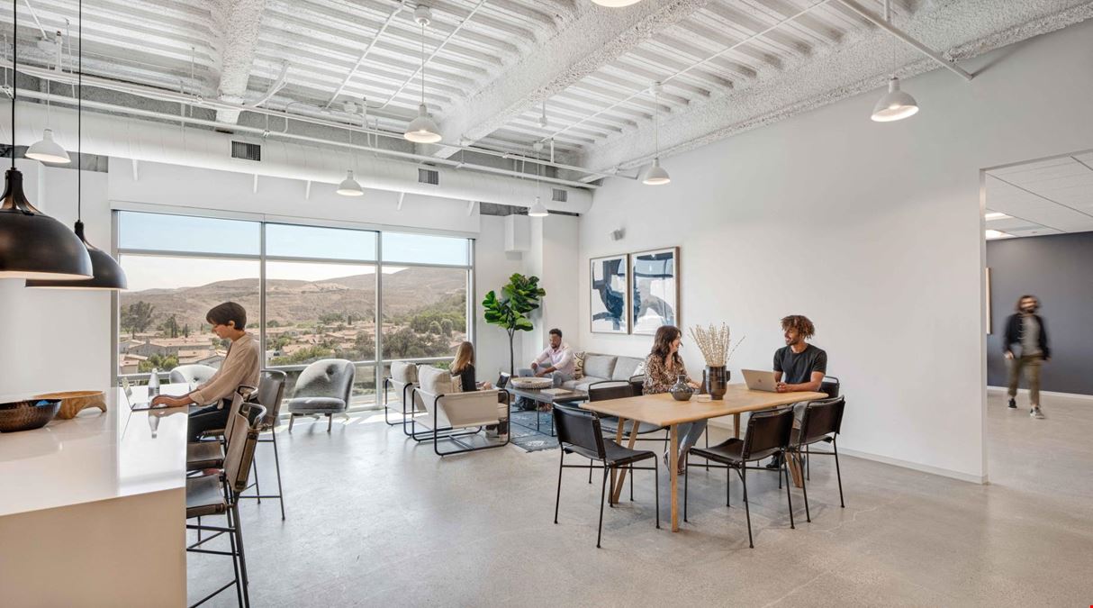 TailoredSpace Corona