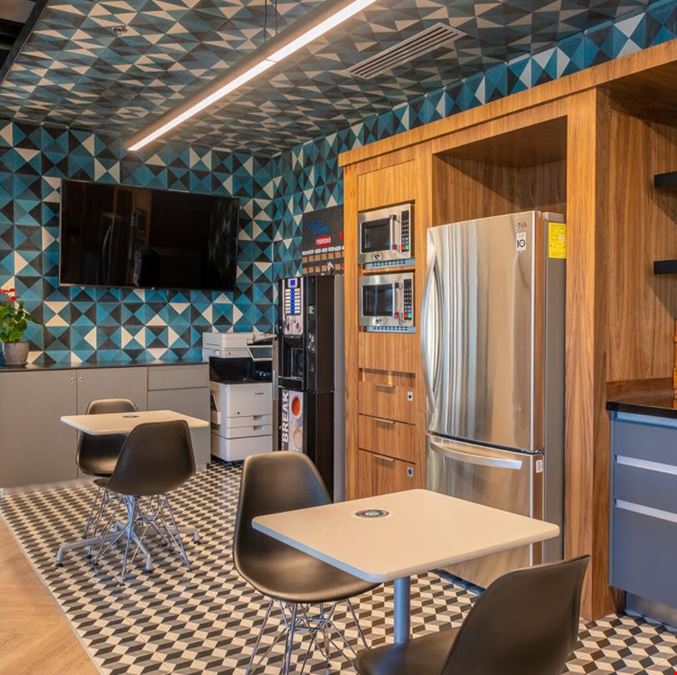 IOS Offices - Foro 4