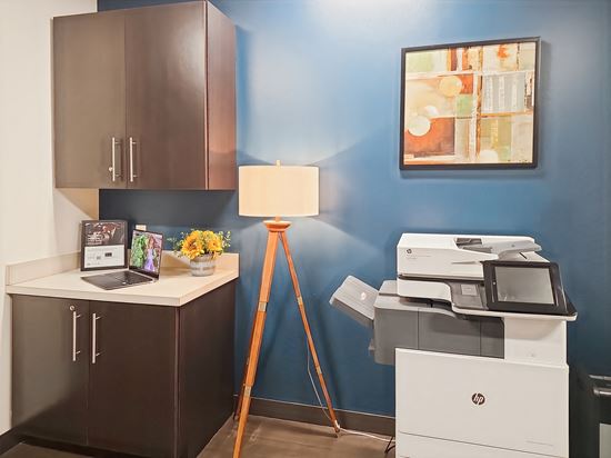 TX, Dallas - Mockingbird Towers