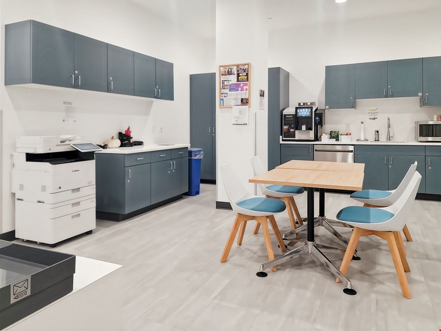 WI, Franklin - Ballpark Dr