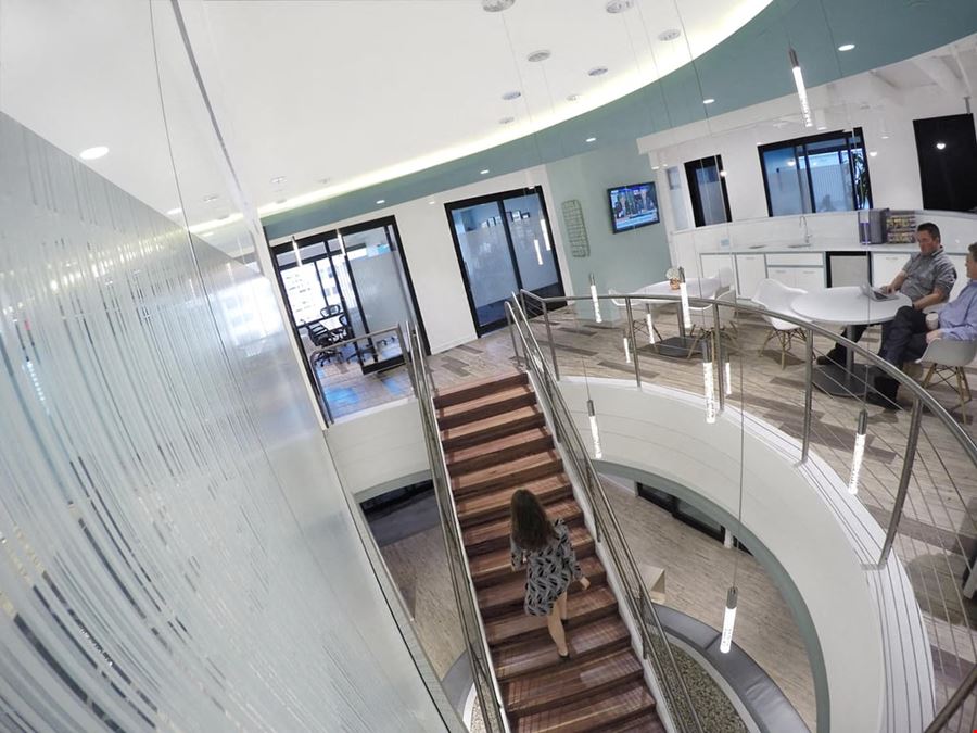 Metro Offices - Tysons