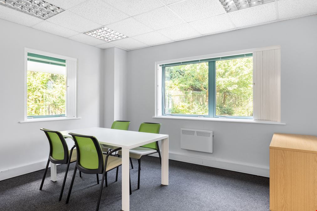 Basepoint - Harts Farm Way