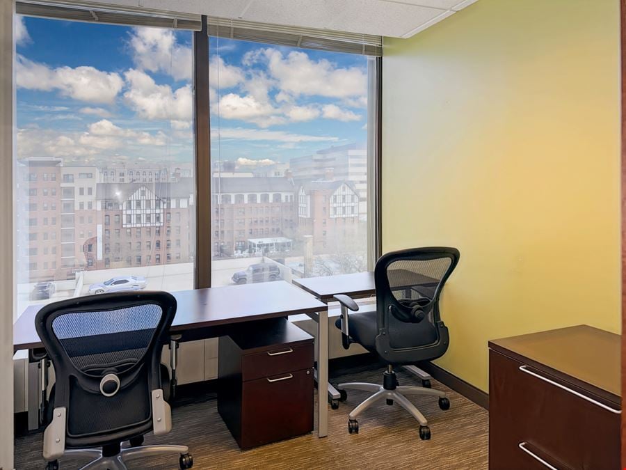 Regus - Evanston - Orrington Plaza