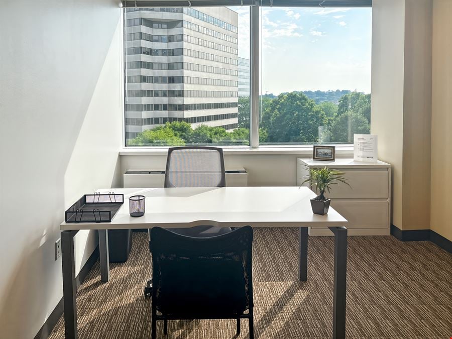Regus - Stamford - One Plaza