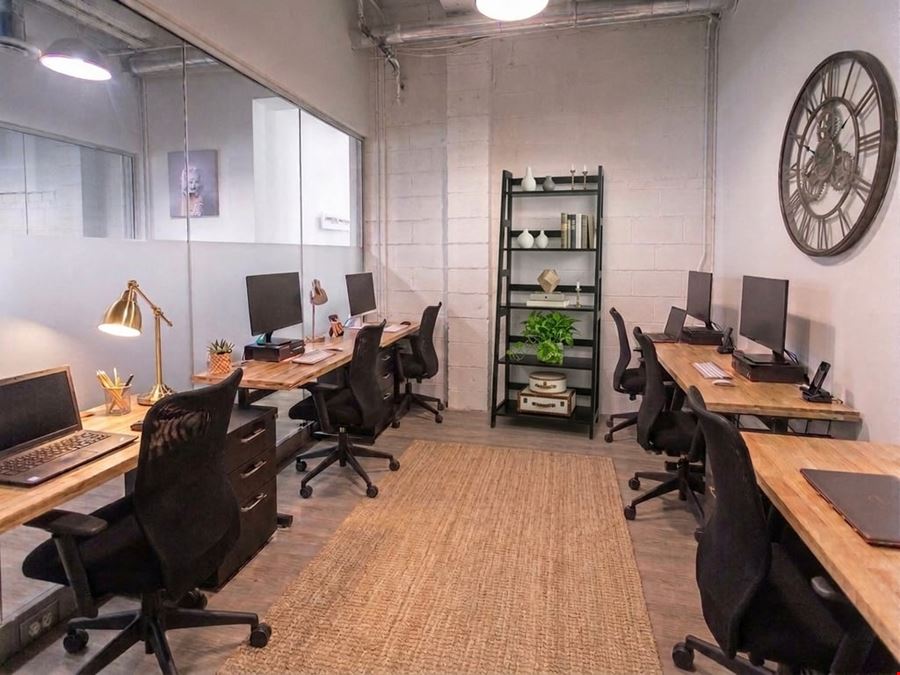 6-Person Office