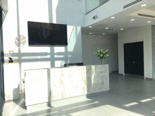 hubspace - Meadlake Place Egham