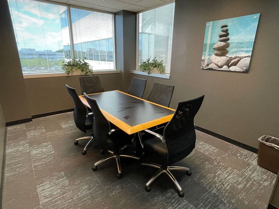 Franklin Avenue Plaza